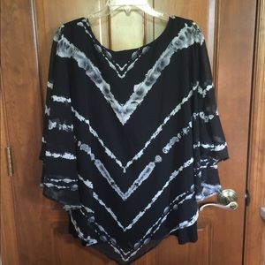 🇺🇸NWT Leebe with Sheer Attached Cape Style Top 2x